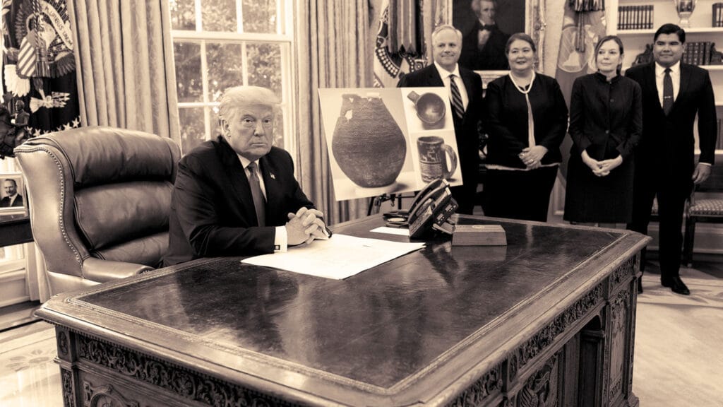 President_Trump_in_the_Oval_Office_(50356140267)
